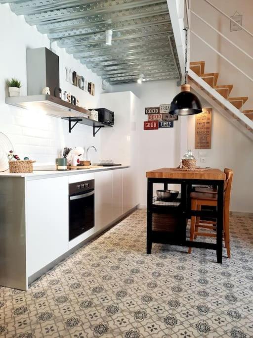 Loft Centrico Con Patio Bodega San Javier Apartment Jerez de la Frontera Exterior photo